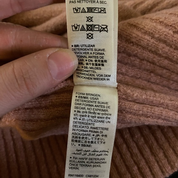 NWT Turtleneck Sweater - Picture 8 of 9